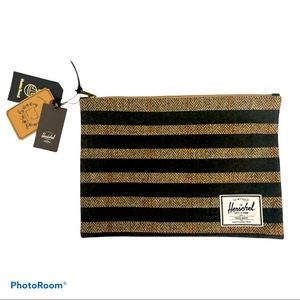 NWT Herschel x Harris Tweed Network Pouch
